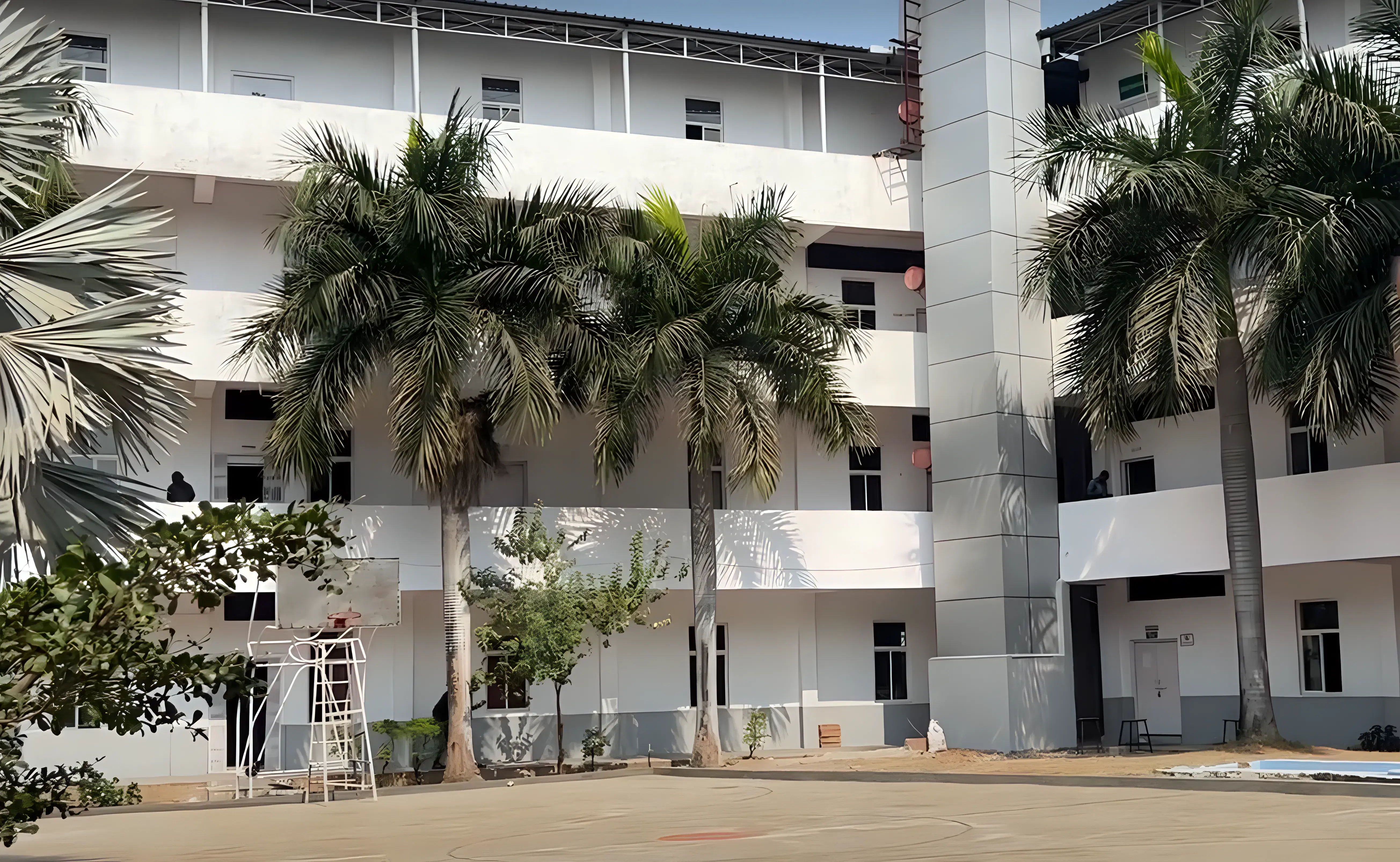 Nawab Shah Alam Khan College of Engineering & Technology Hyderabad campus photo 1
